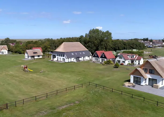 E -09 Bouwlust Feriehus De Cocksdorp (Texel)